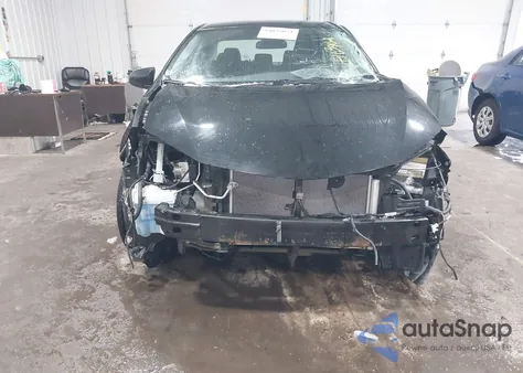 2017 Toyota Corolla Le z USA, uszkodzony, nr VIN 2T1BURHEXHC850981